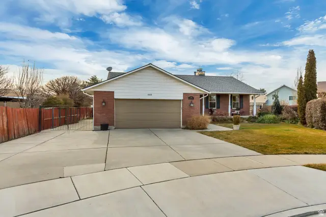 849 W Clover Blossom Cir S, Salt Lake City, UT 84123 - Image #2