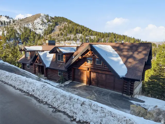 490 Matterhorn Dr, Park City, UT 84098 - #3