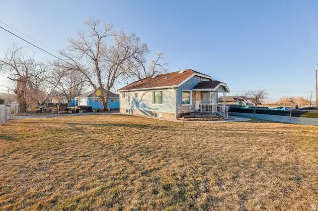 7609 N Mountain View Rd, Lake Point, UT 84074 - Image #3