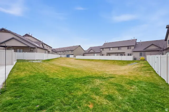 4435 Cross Creek Rd #29C, West Haven, UT 84401 - Image #2