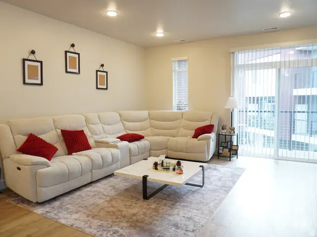 462 E 625 S, Clearfield, UT 84015 - Image #3