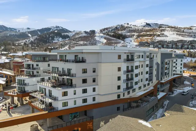 2417 W High Rd #2411, Park City, UT 84098 - Image #2