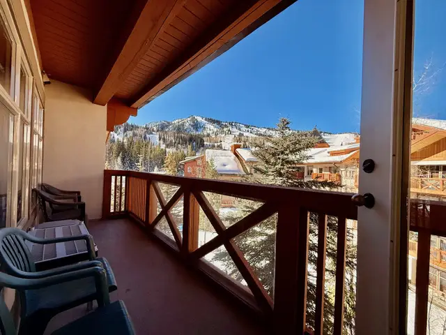 12090 E Big Cottonwood Canyon Rd #402, Solitude, UT 84121 - Image #2