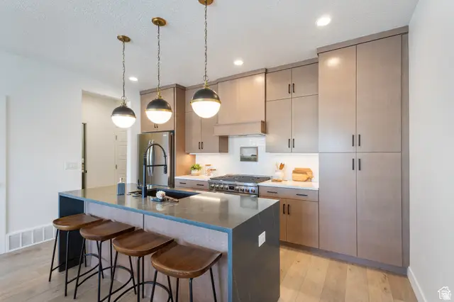 7012 W Hidden Hills Way S #186, West Jordan, UT 84081 - Image #2