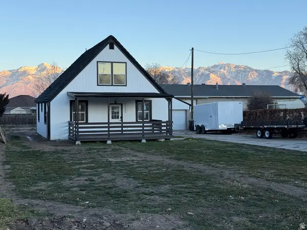 7725 S Alida Dr, West Jordan, UT 84084