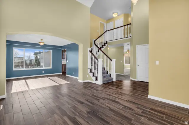 168 E Harvest Berry Pl, Draper, UT 84020 - Image #2