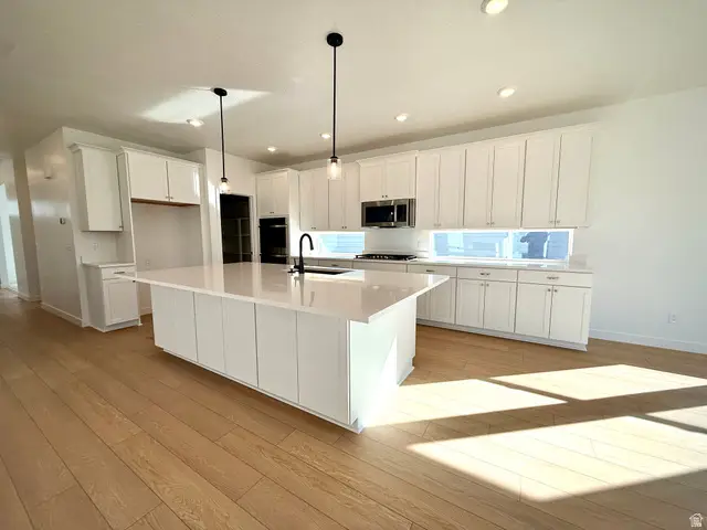 2997 N N Lone Pine St #634, Eagle Mountain, UT 84005 - Image #2