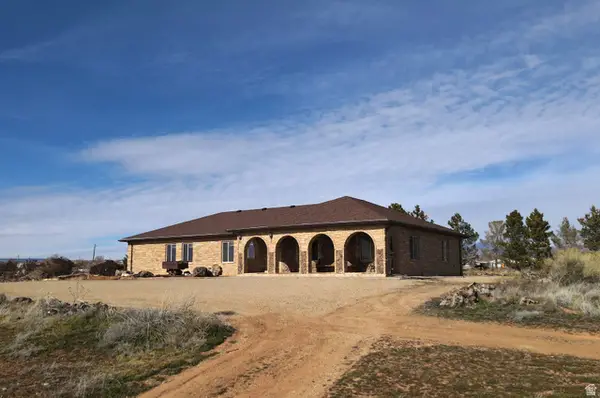 1025 S 200 E, Blanding, UT 84511