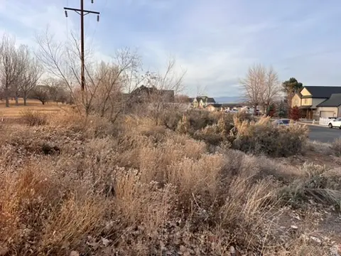 851 Club House Dr #23, Roosevelt, UT 84066 - Image #2