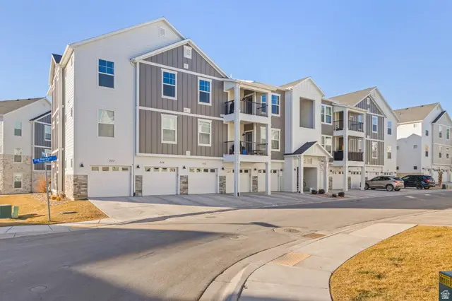 937 W Big Ben Ln #202, Saratoga Springs, UT 84045 - Image #2