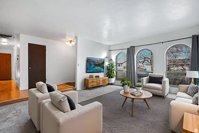 2303 W Cynthia Ann Cir, Riverton, UT 84065 - Image #2