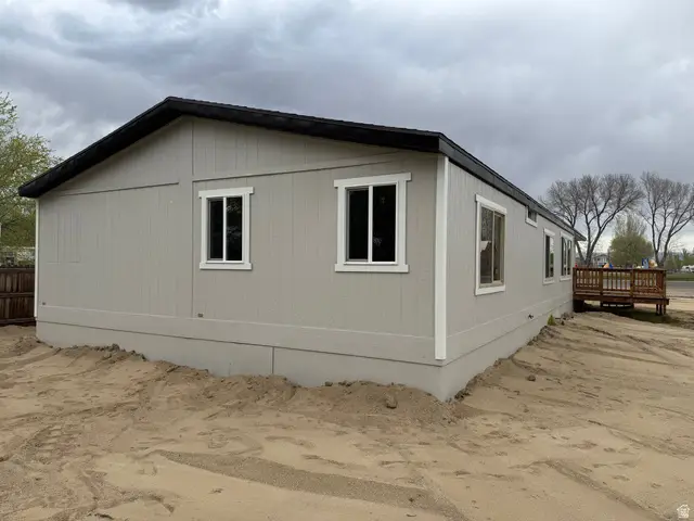 22 S 400 E, Myton, UT 84052 - Image #3