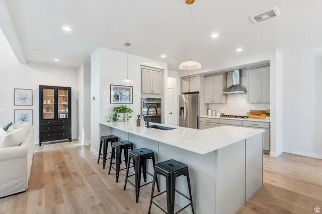 11463 S Willow Walk Dr W, South Jordan, UT 84009 - Image #3