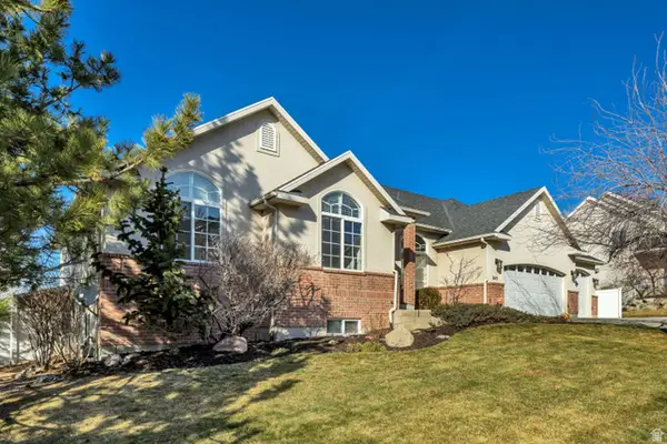 645 E Rocky Mouth Ln, Draper, UT 84020