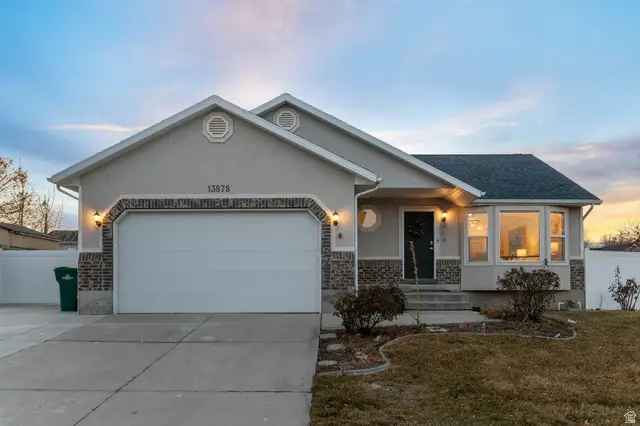 13878 S Shaggy Peak Dr, Riverton, UT 84096 - Image #1