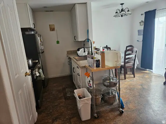 1427 W Mayapple Way S, West Valley City, UT 84119 - Image #3