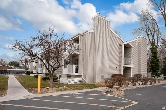875 E Arrowhead Ln S #47, Murray, UT 84107 - Image #1