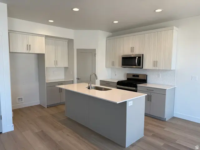 3669 S 4625 W #202, West Haven, UT 84401 - Image #2