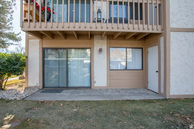 1460 E Highland Cove Ln S #124, Millcreek, UT 84106 - Image #1