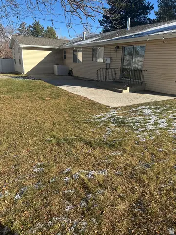 8642 S Cessna Cir, Sandy, UT 84093 - Image #3