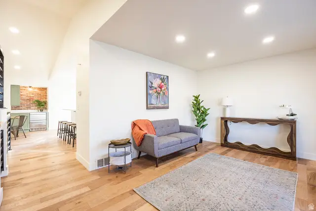 5513 S Marina Way W, Taylorsville, UT 84118 - Image #3