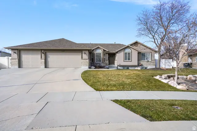 3062 W Memorial Cir, South Jordan, UT 84095 - Image #1