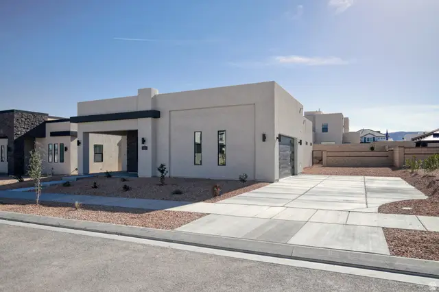 527 Avery Ln W, Saint George, UT 84790 - Image #3