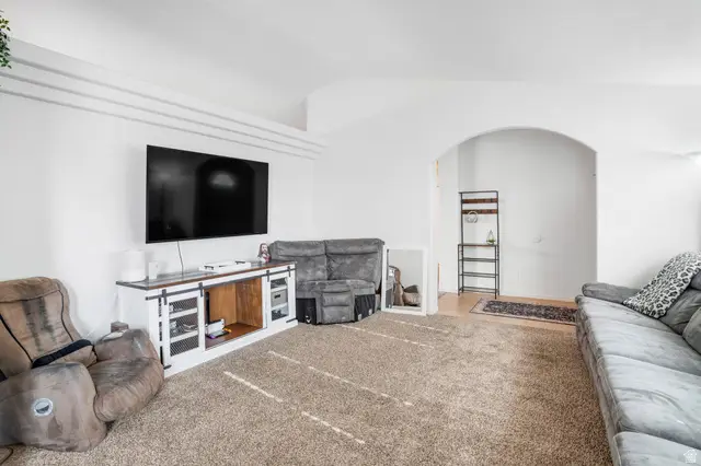 1787 S Point Dr, Saint George, UT 84790 - Image #3