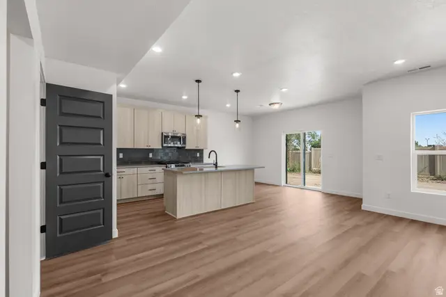 1075 W Audrey Ln S #6, Woods Cross, UT 84087 - #3