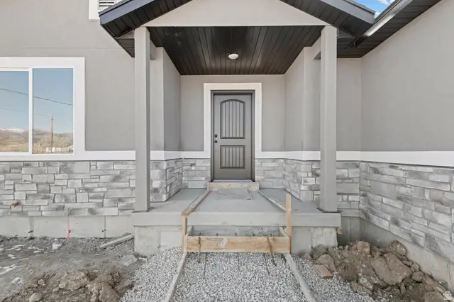 886 E 100 S #5, Mount Pleasant, UT 84647 - #2