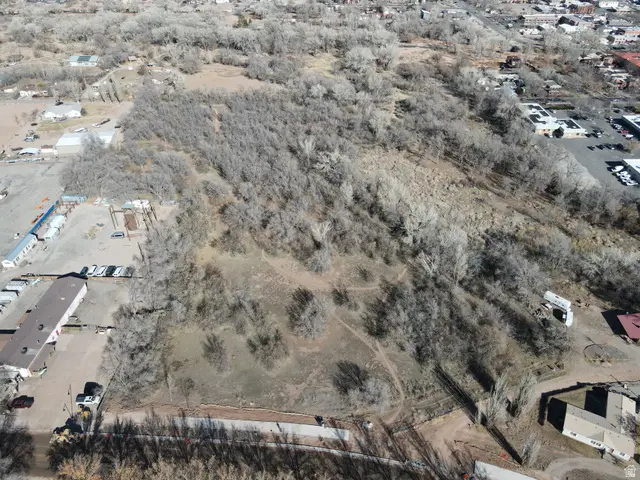 398 S Kane Creek Blvd W, Moab, UT 84532 - Image #2