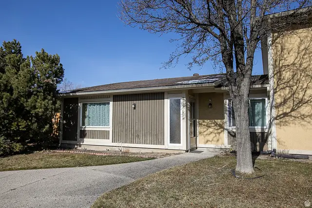 275 E Peach Ln S, Bountiful, UT 84010 - Image #1