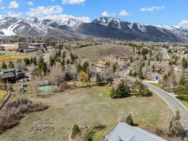2045 Lucky John Dr, Park City, UT 84060 - #2