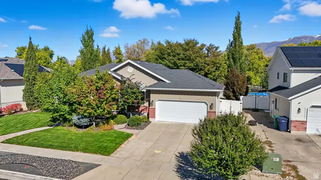 383 S 950 W, Layton, UT 84041 - #1