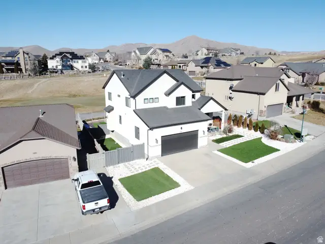 3887 N Clubhouse Ln, Eagle Mountain, UT 84005 - Image #2