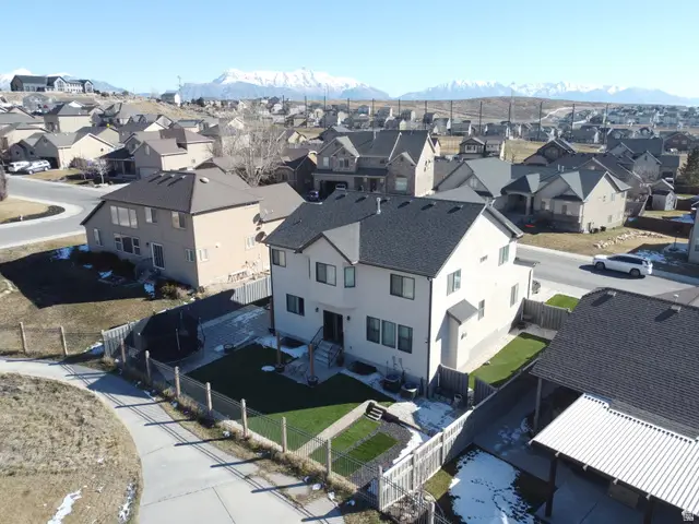 3887 N Clubhouse Ln, Eagle Mountain, UT 84005 - Image #3