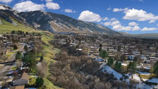 585 Maple Hollow Ln, Providence, UT 84332