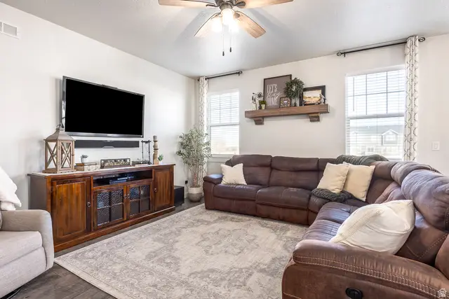 1018 W 40 S, Spanish Fork, UT 84660 - Image #2