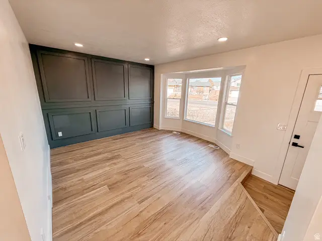 247 W 1925 N, Layton, UT 84041 - Image #2