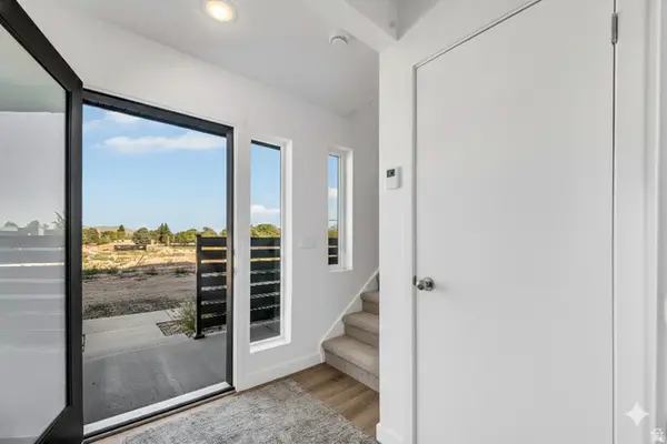 4483 S 500 E #3, Millcreek, UT 84107