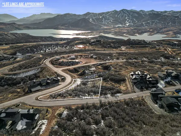 10951 N Wrangler Cir, Hideout, UT 84036