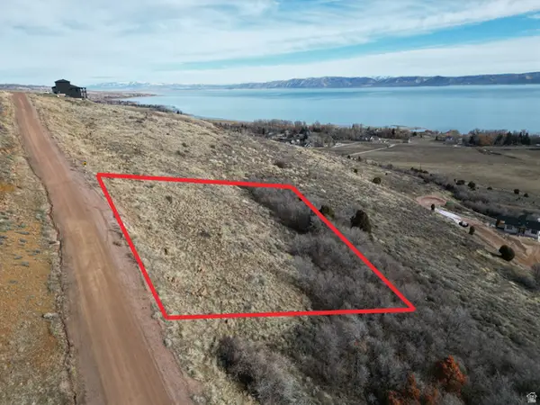 939 W Cisco Run #E-18, Garden City, UT 84028