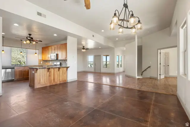 2169 S 2350 E, Saint George, UT 84790 - Image #2