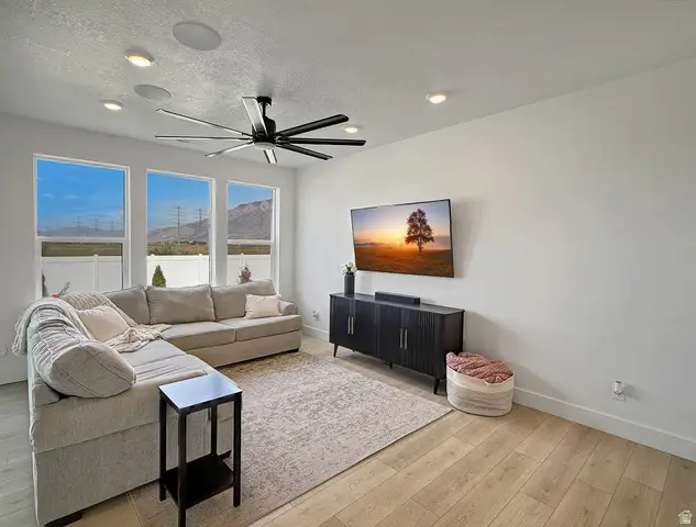 3425 W 3275 N, Plain City, UT 84404 - Image #3