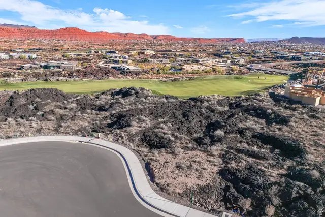 2442 S South Village Dr #8B, Santa Clara, UT 84765 - Image #2