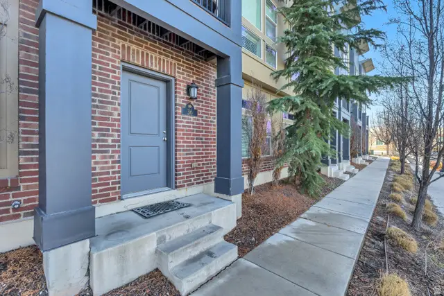 36 W Tytus Dr, Murray, UT 84107 - Image #3