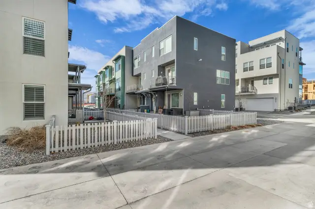 11059 S Freestone Rd, South Jordan, UT 84095 - Image #3