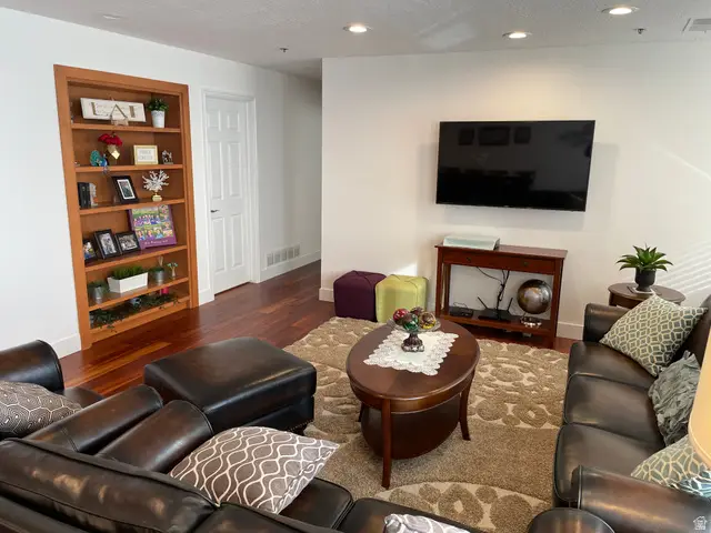 44 W 300 S #1107S, Salt Lake City, UT 84101 - #3