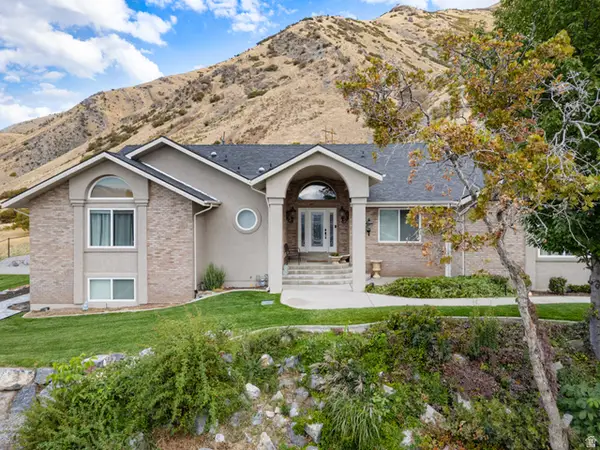 2080 Spring Oaks Dr, Springville, UT 84663