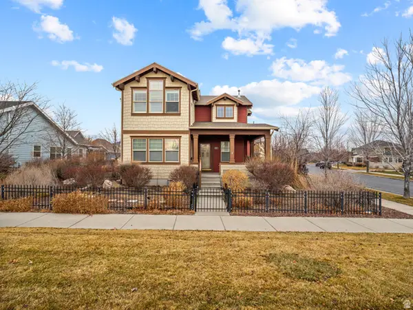 4172 W Lake Bridge Dr S, South Jordan, UT 84009